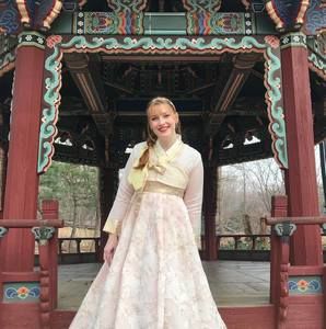 Meet your Posher, Anna